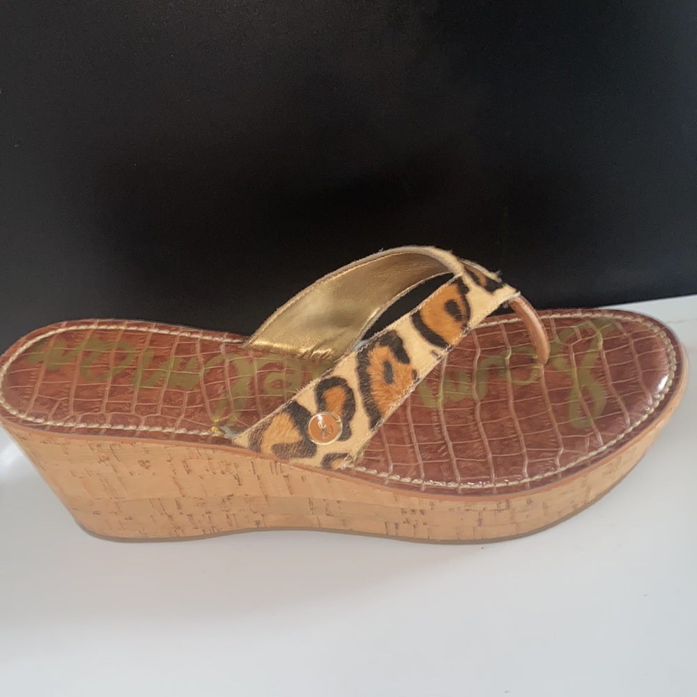 Sam Edelman | Shoes | ROMY | | Cheetah Thong Wedged Sandal | size 9.5